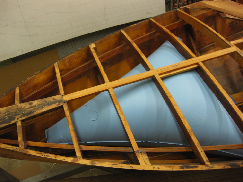 1947 wooden Snipe #6715 – Buoyancy Bag Installation Image