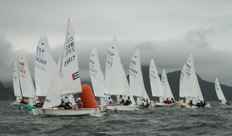 551195_583822078325779_1724299167_n