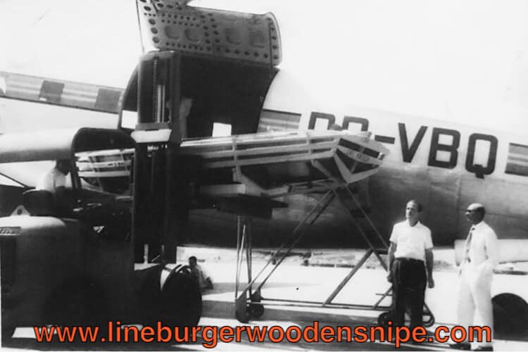 Loading a Lineburger Snipe on a DC-6 Image