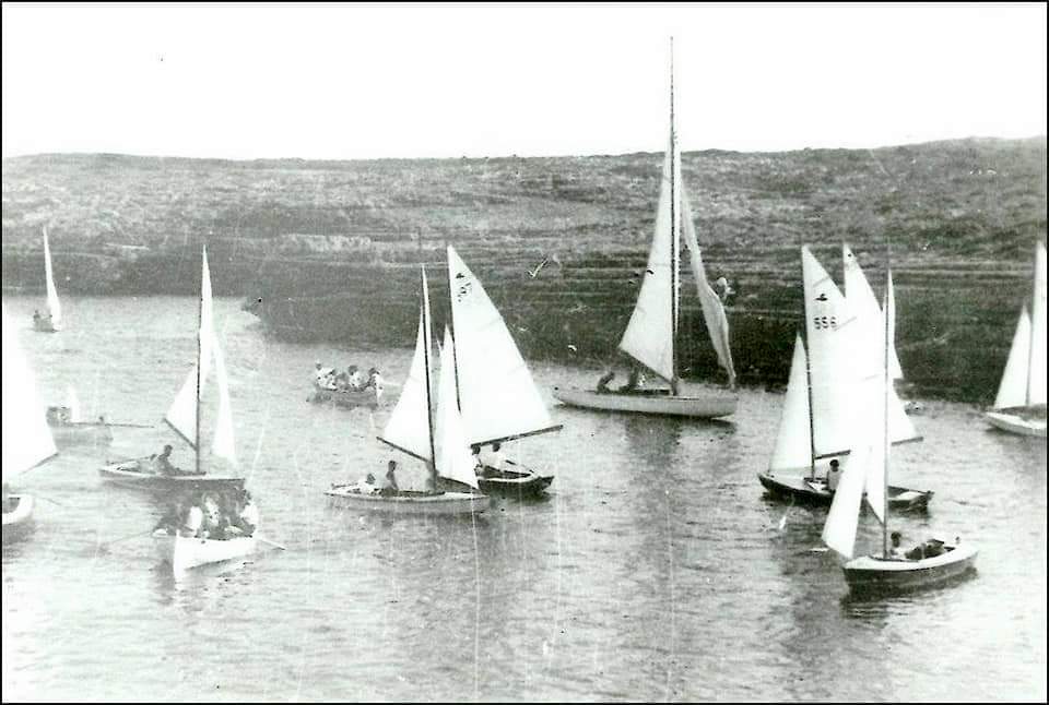 1956-57, Snipe Sailing in Mahon Image