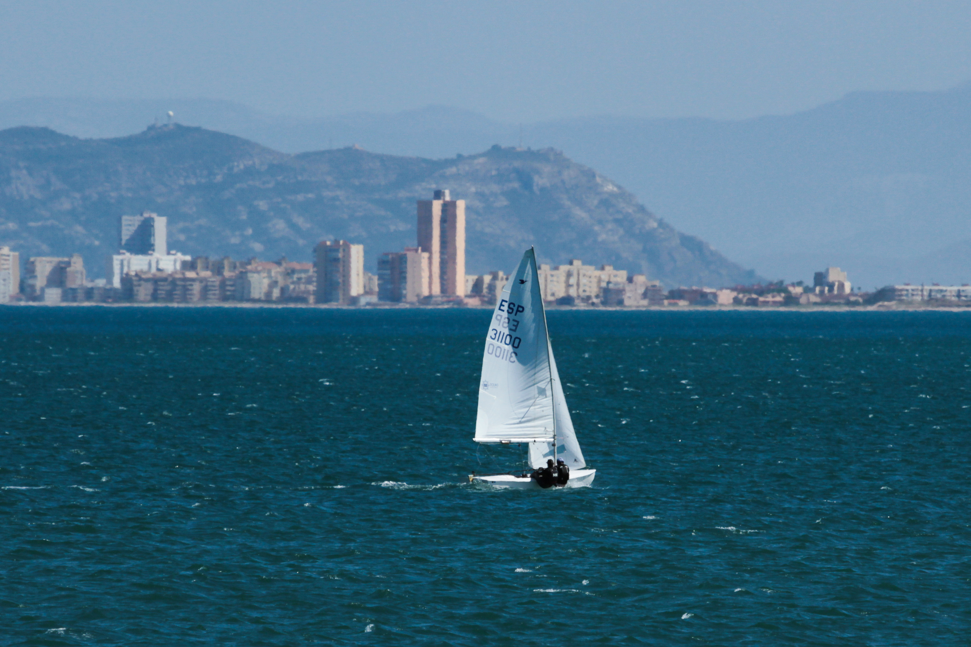 Windy Training in Valencia Image