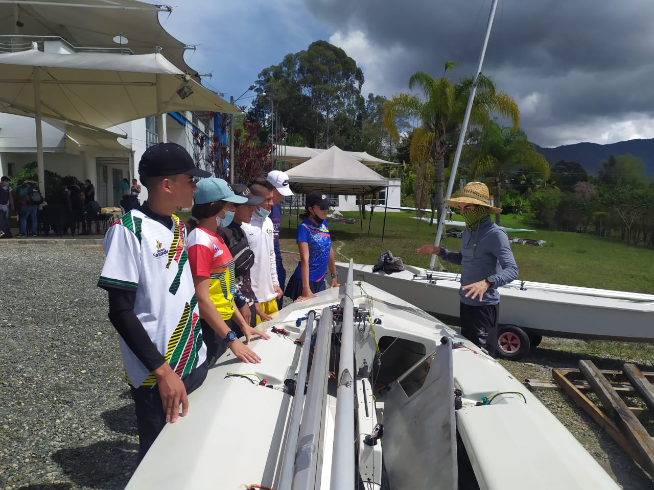 Colombian Junior Snipe Clinic and Regatta Image